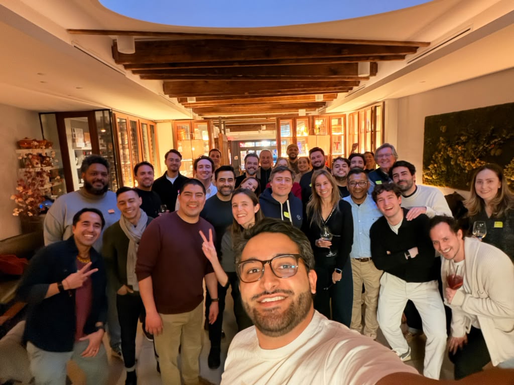 Group photo at a Colectivo dinner
