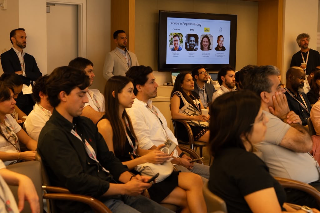 Founders pitch to us